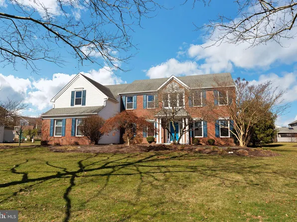 2284 Warner Rd, Lansdale, PA 19446