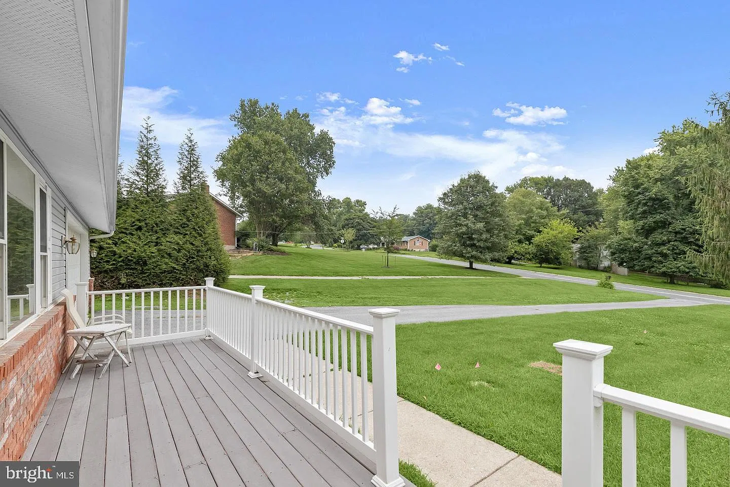 4 bed, 2.0 bath, 1892 sqft, $3,000 — Photo 4