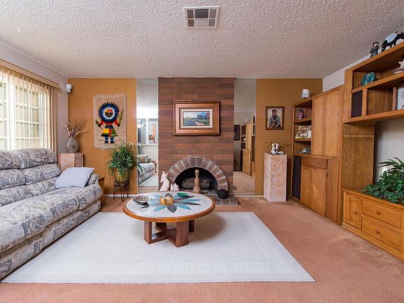 2nd image of 2686 Regina Ave