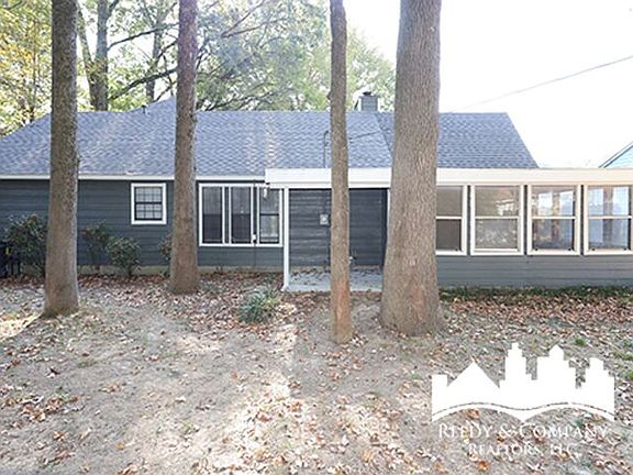 4th image of 4924 Summitridge Dr