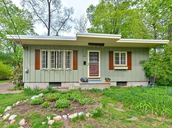 36 Draper Ave, Mansfield, MA 02048