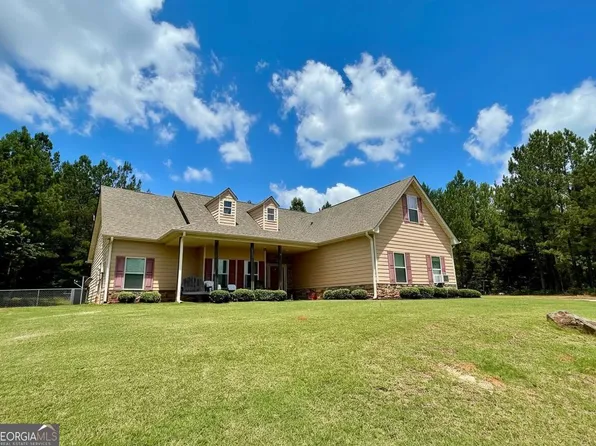 120 W Pennick Dr, Covington, GA 30014