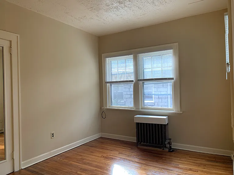 10 Lennox Ct #6 — Photo 13