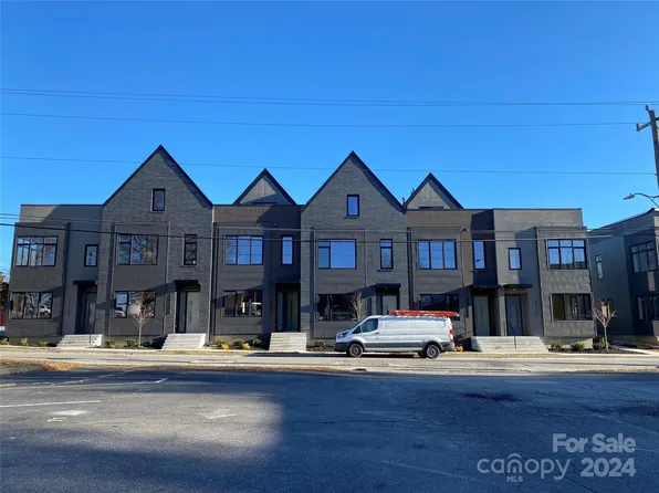 49 E Jordan St, Brevard, NC 28712