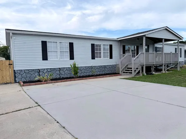 39036 Holly Hill Dr, Gonzales, LA 70737