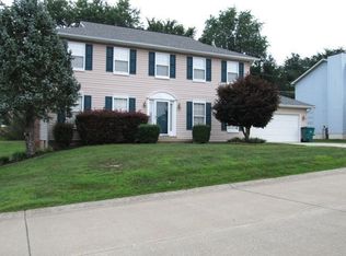 1009 Moss Creek Dr, Hurricane, WV 25526