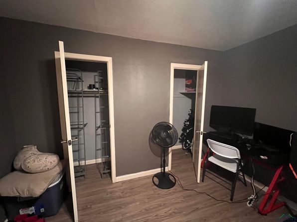 207-211 Barbara Dr, Longview, TX 75604