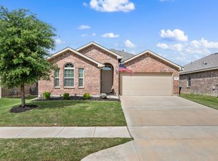8917 Dameron Dr, Fort Worth, TX 76131