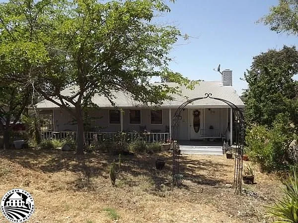 5580 Llanura Dr photo 1