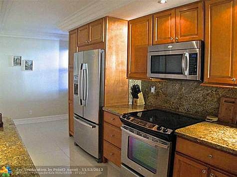2nd image of 1012 N Ocean Blvd APT 201