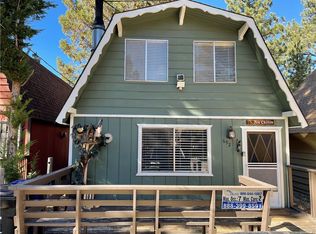 692 San Bernardino Ave, Sugarloaf, CA 92386