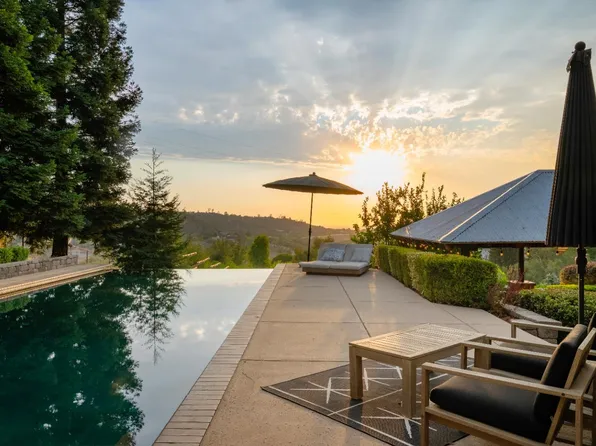 7380 Ridge Rd, Newcastle, CA 95658