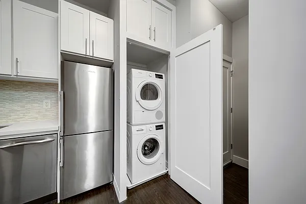 Rented by Cooper & Cooper Real Estate | media 20