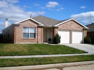 6907 Baybridge Dr, Arlington, TX 76002