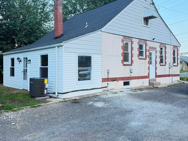 519 Bethel Ave — Photo 5