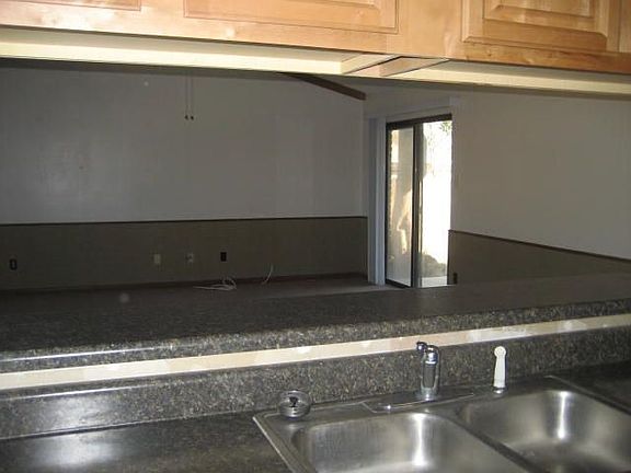 3rd image of 1113B Hickory Dr