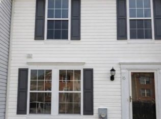 15 E Christina Pl, Newark, DE 19702