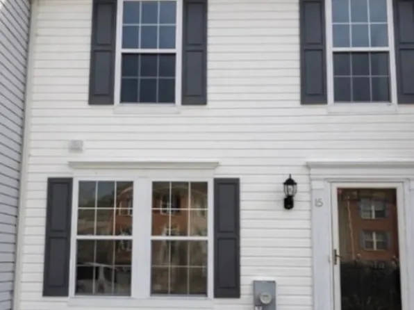 15 E Christina Pl, Newark, DE 19702