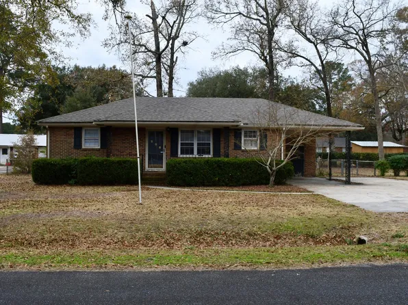 206 Blythe Ave, Summerville, SC 29485