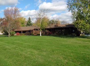 3798 Hickory Ln, West Bend, WI 53095