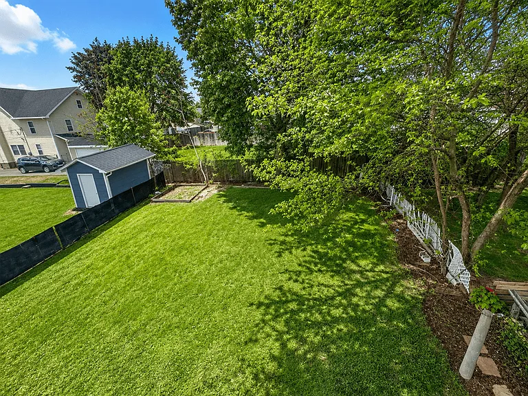 413 E Maple Ave #1 — Photo 11