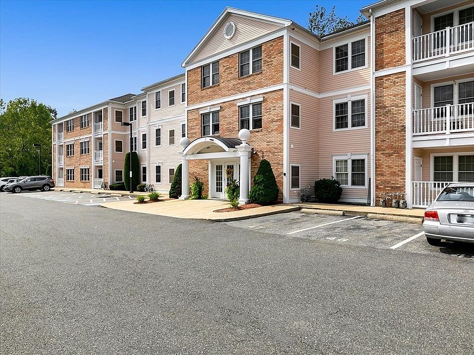 1 Millbrook Ln APT 102, Wakefield, MA 01880 Zillow