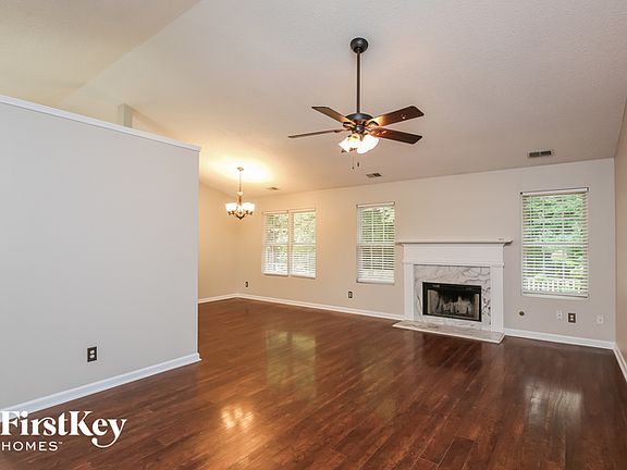 2nd image of 2450 Fort Daniels Dr