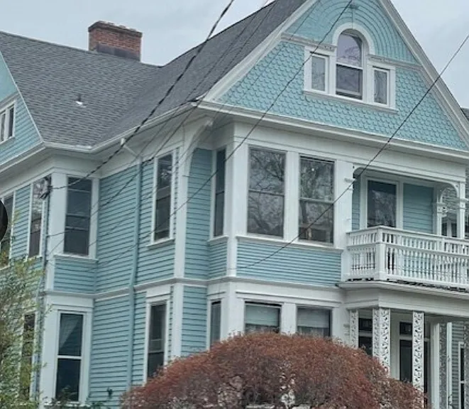 185 Lawrence St #3 — Photo 1