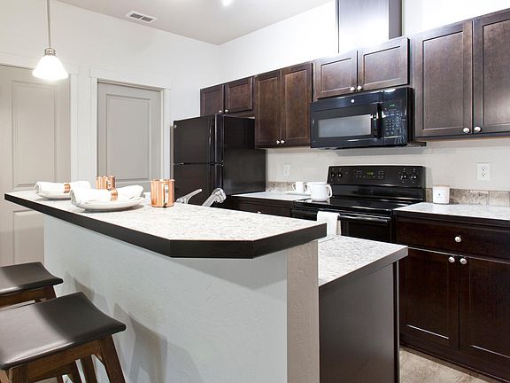 4th image of 3156 N Guinness Ln #3153-202