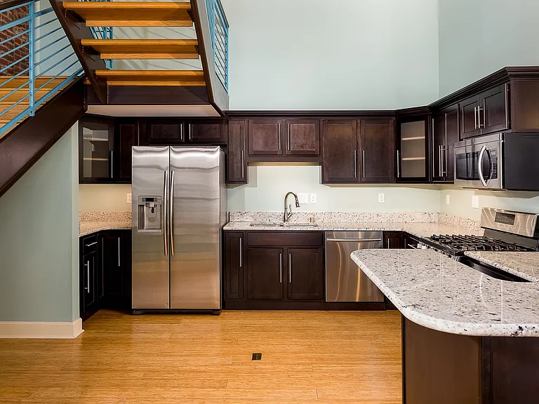532 S 4th St #501 — Photo 5