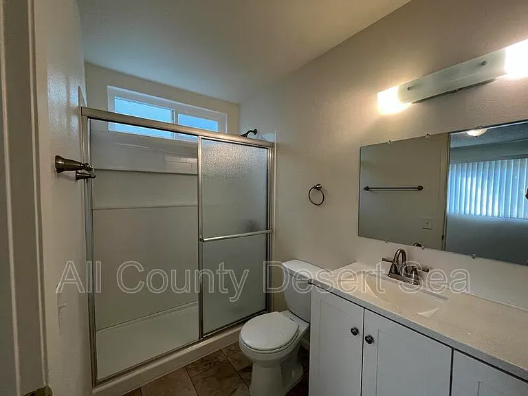 5832 Nordina Dr — Photo 17