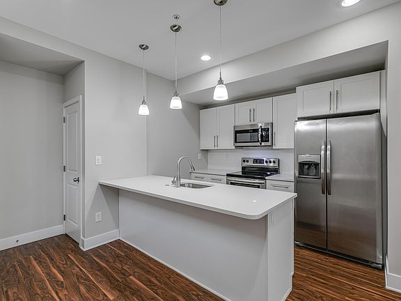 4th image of 1218 N 6th St #4