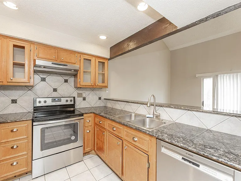 12926 Greenway Chase Ct #2926 — Photo 10