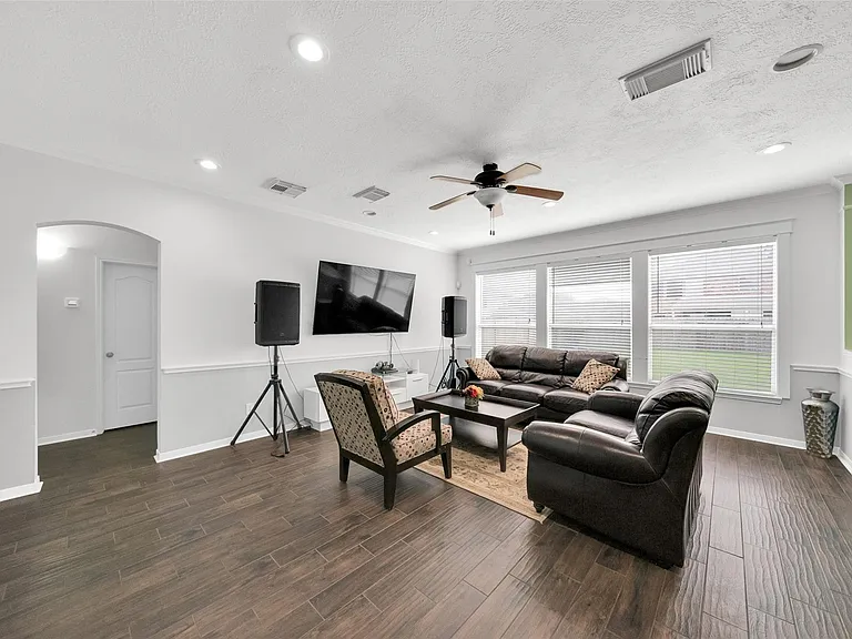 5522 Brookhollow Oaks Trl — Photo 10