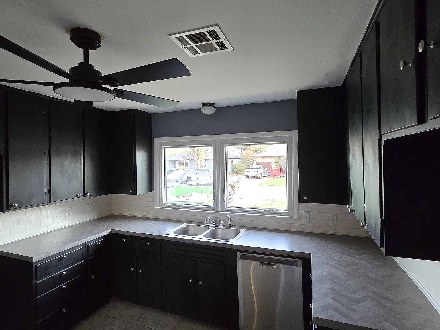 2 bed, 1271 sqft, $1,000 — Photo 3