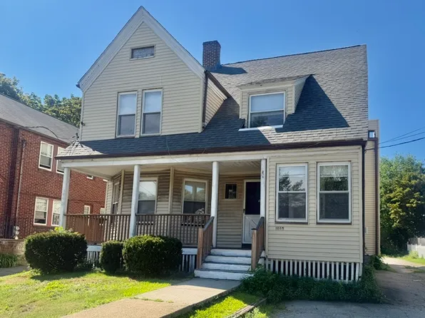 1665 Centre St #2, Newton Highlands, MA 02461