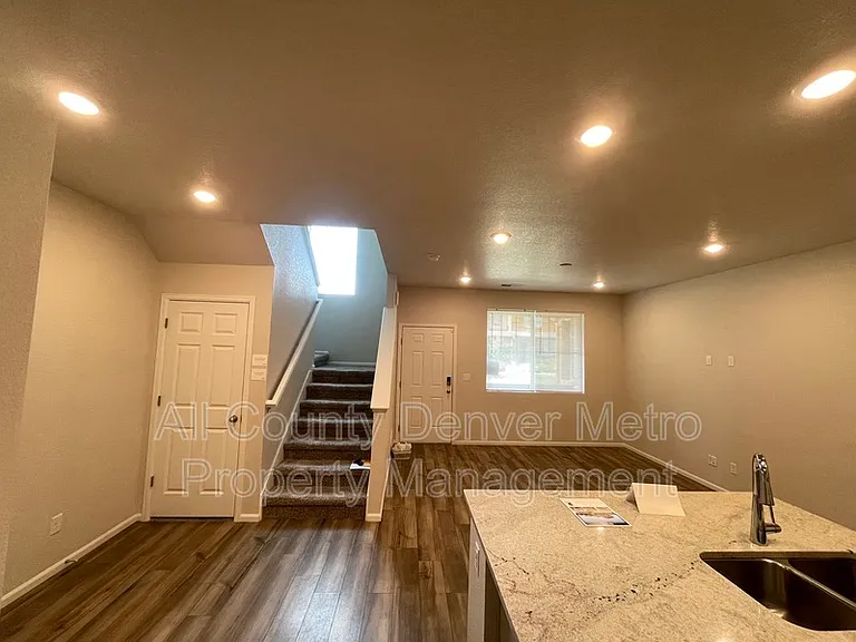 6089 N Liverpool St — Photo 14