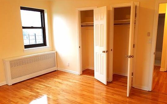4th image of 148 E 83rd St #3FE