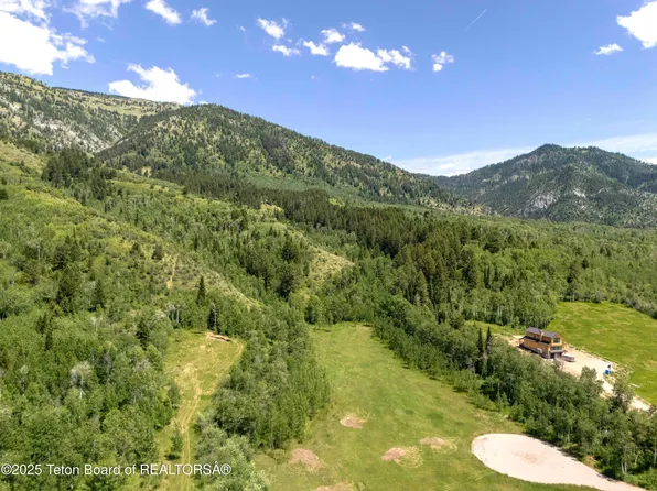 23 E Suters Cyn, Bedford, WY 83112