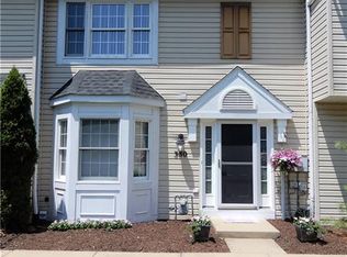 380 Jubilee Dr, Bridgeville, PA 15017