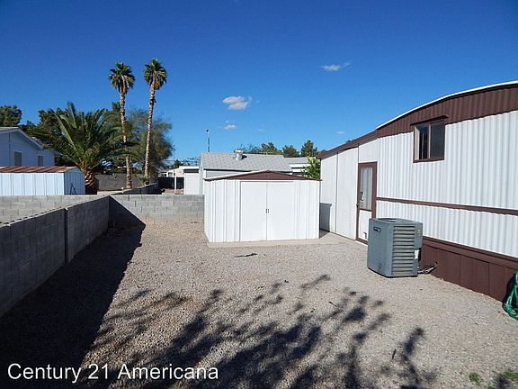 2nd image of 3307 Isle Royale Dr