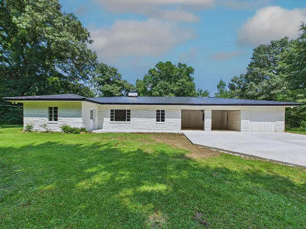 2114 Nauvoo Rd, Jasper, AL 35504