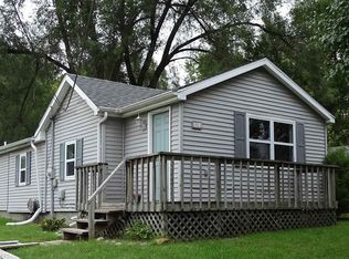 1511 Hazel St, Pekin, IL