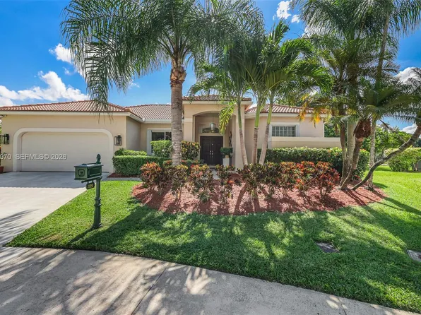 1928 Water Ridge Dr, Weston, FL 33326