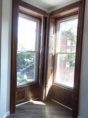 Rented by Blue Egg Realty Corp | media 9