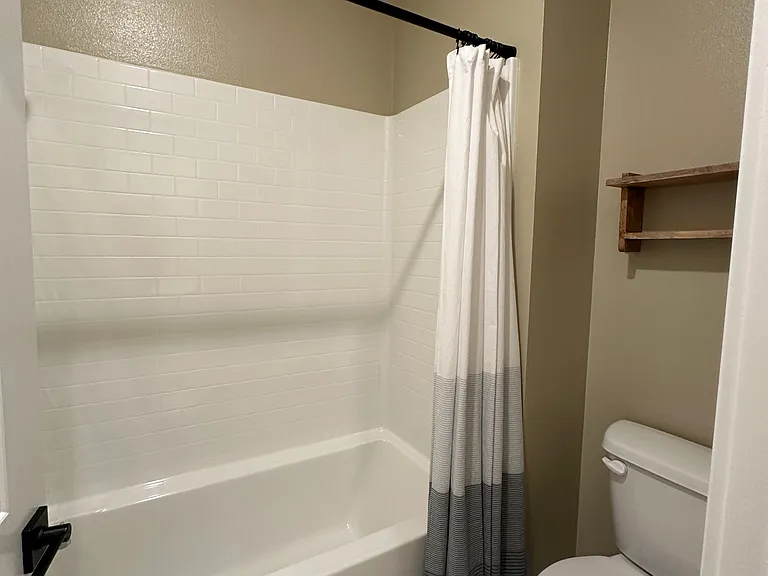 4004 Shada Ln — Photo 23