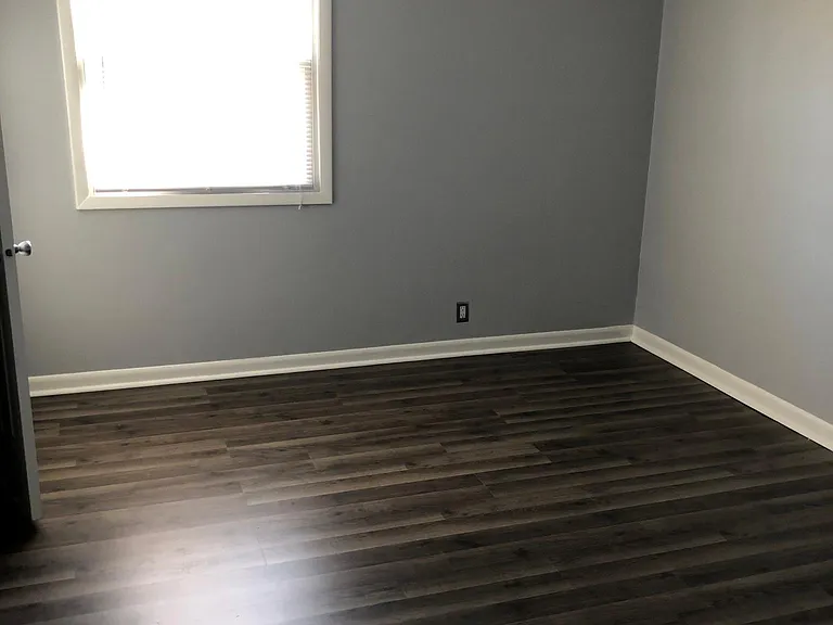 Smaller bedroom