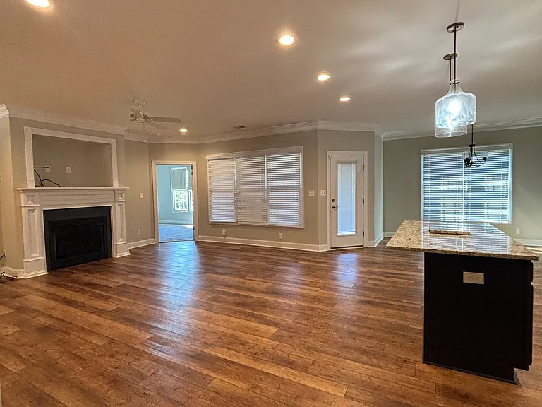 1155 Stoney Ridge Blvd — Photo 4