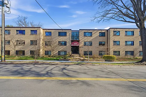 4555 Macarthur Blvd NW #212 Photo 1
