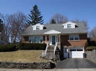 180 S Pine Ave, Albany, NY 12208